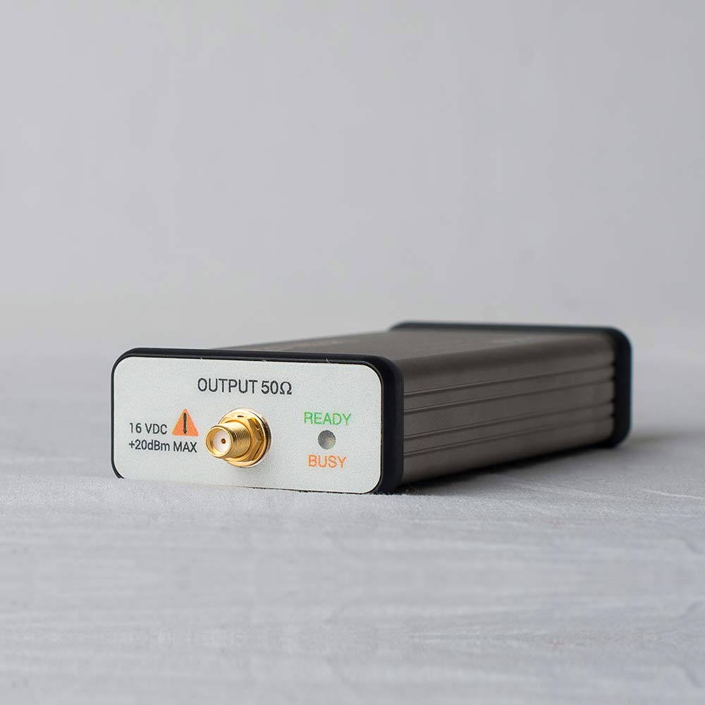 USB信号发生器TG44A（10Hz-4.4G）